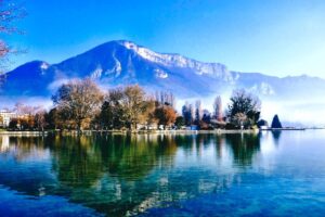 Read more about the article Find Weed In Annecy